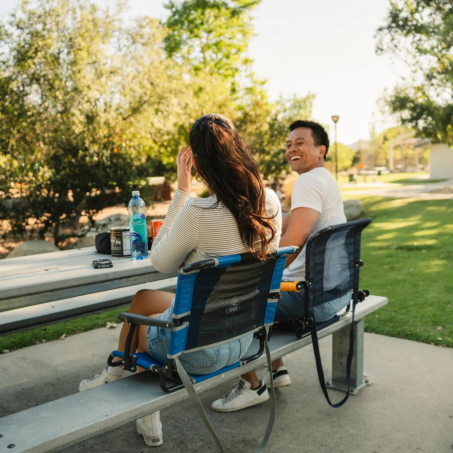 Heavy Duty Big Comfort Stadium Chair with Armrests - Rocker Chair for Camping & Lawns Detail
