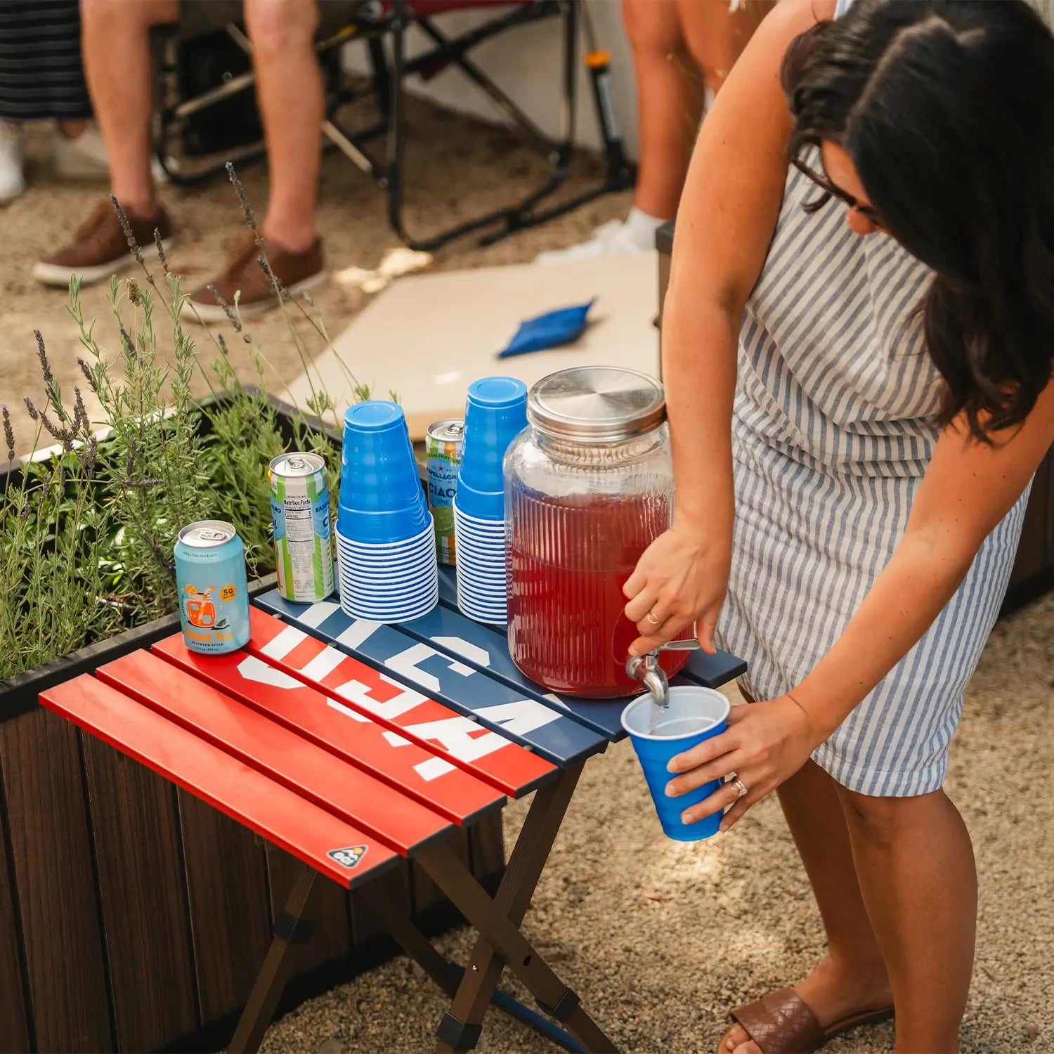 Portable Outdoor Compact Camp Table 20 - USA Anniversary Deluxe - Portable Camp Kitchen Table Counter Detail