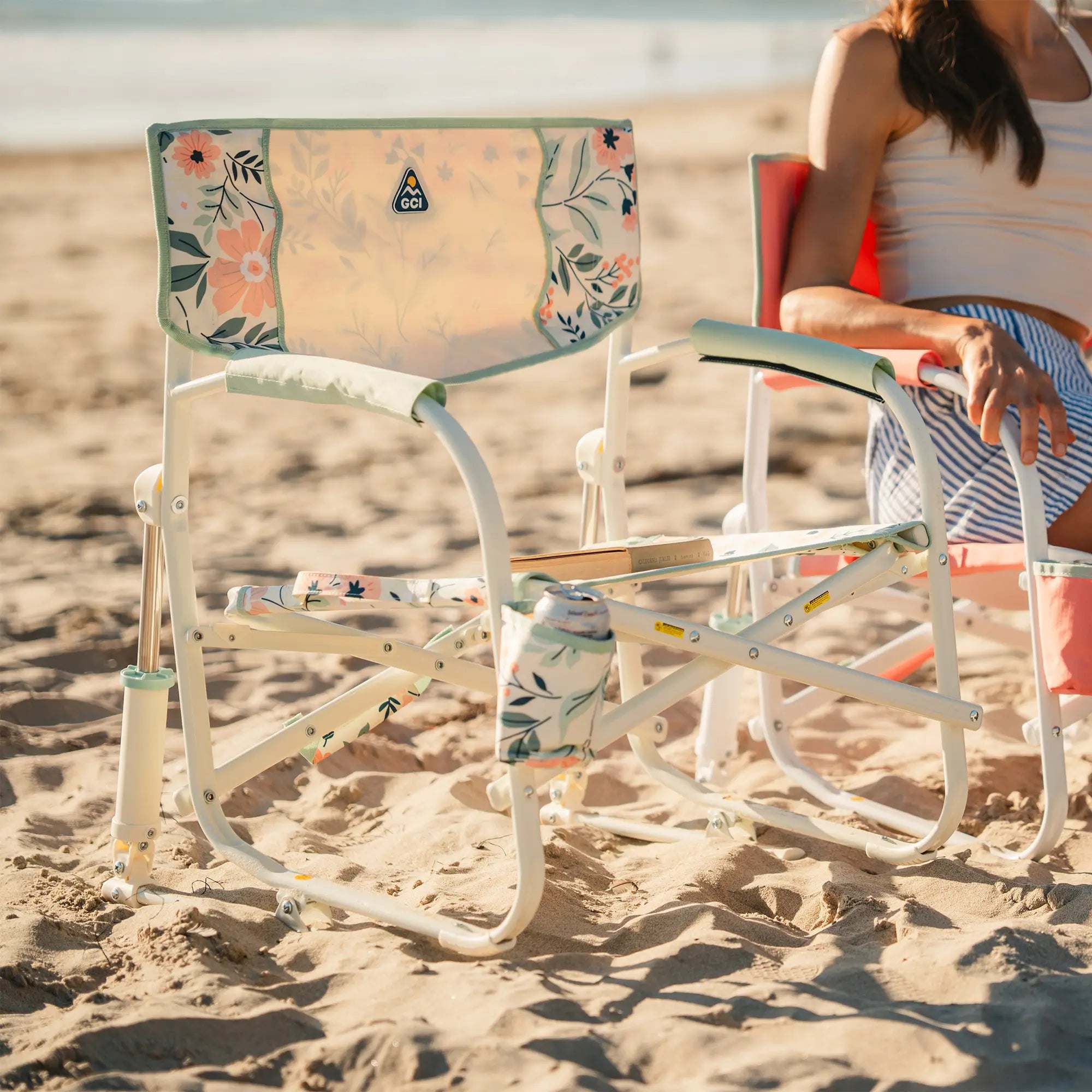 Heavy Duty Grab & Go Rocker - Rocker Chair for Camping & Lawns Detail