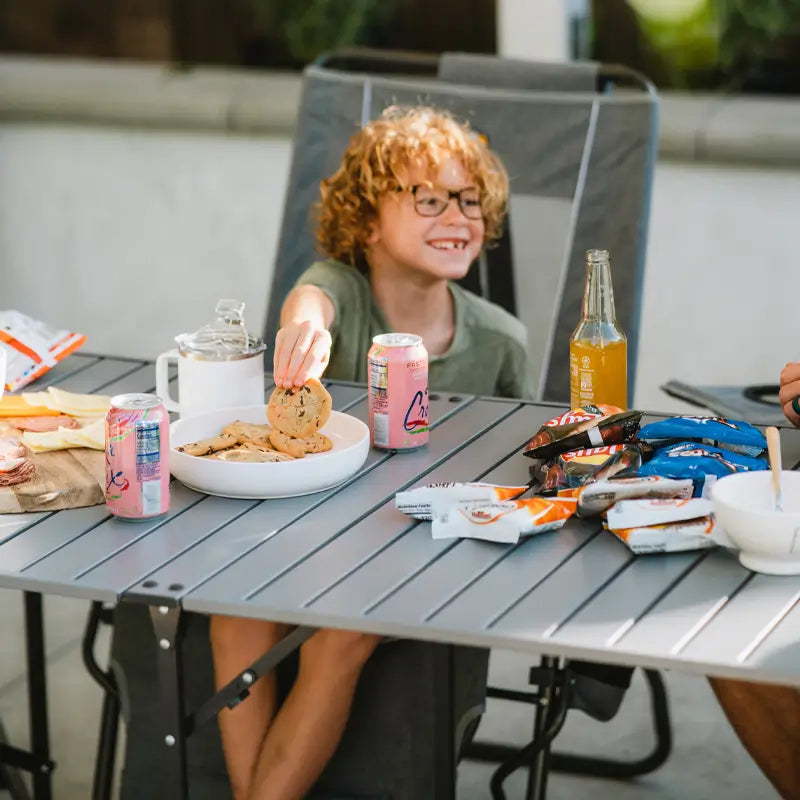 Multi-Functional Slim-Fold Table - Heavy Duty Aluminum Folding Picnic Table Detail