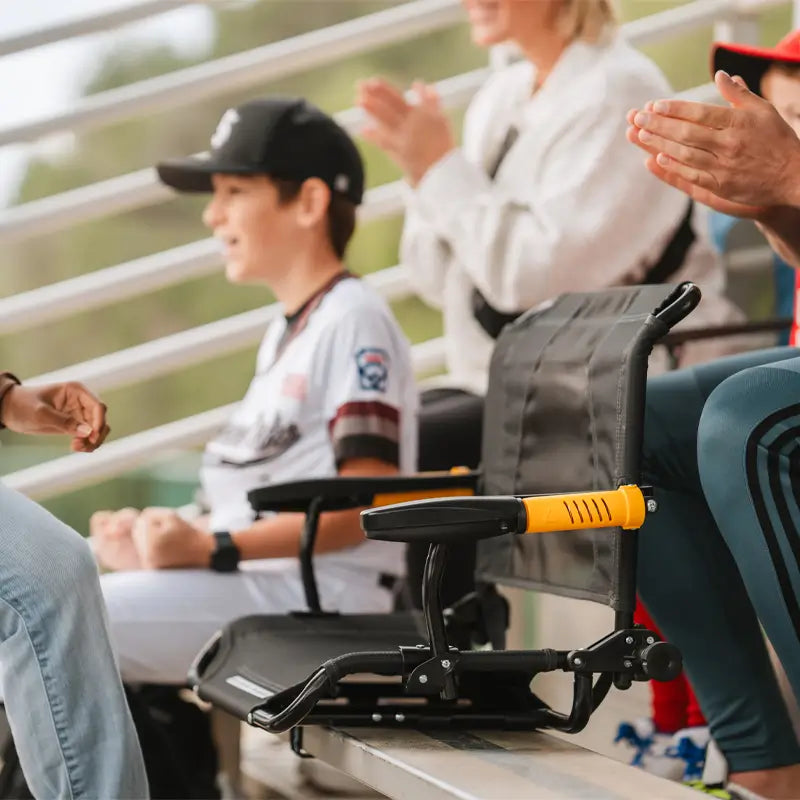 Ergonomic Portable Stadium Rock-Cliner - Camp Rocker Chair for Fishing & Beach Trips Detail