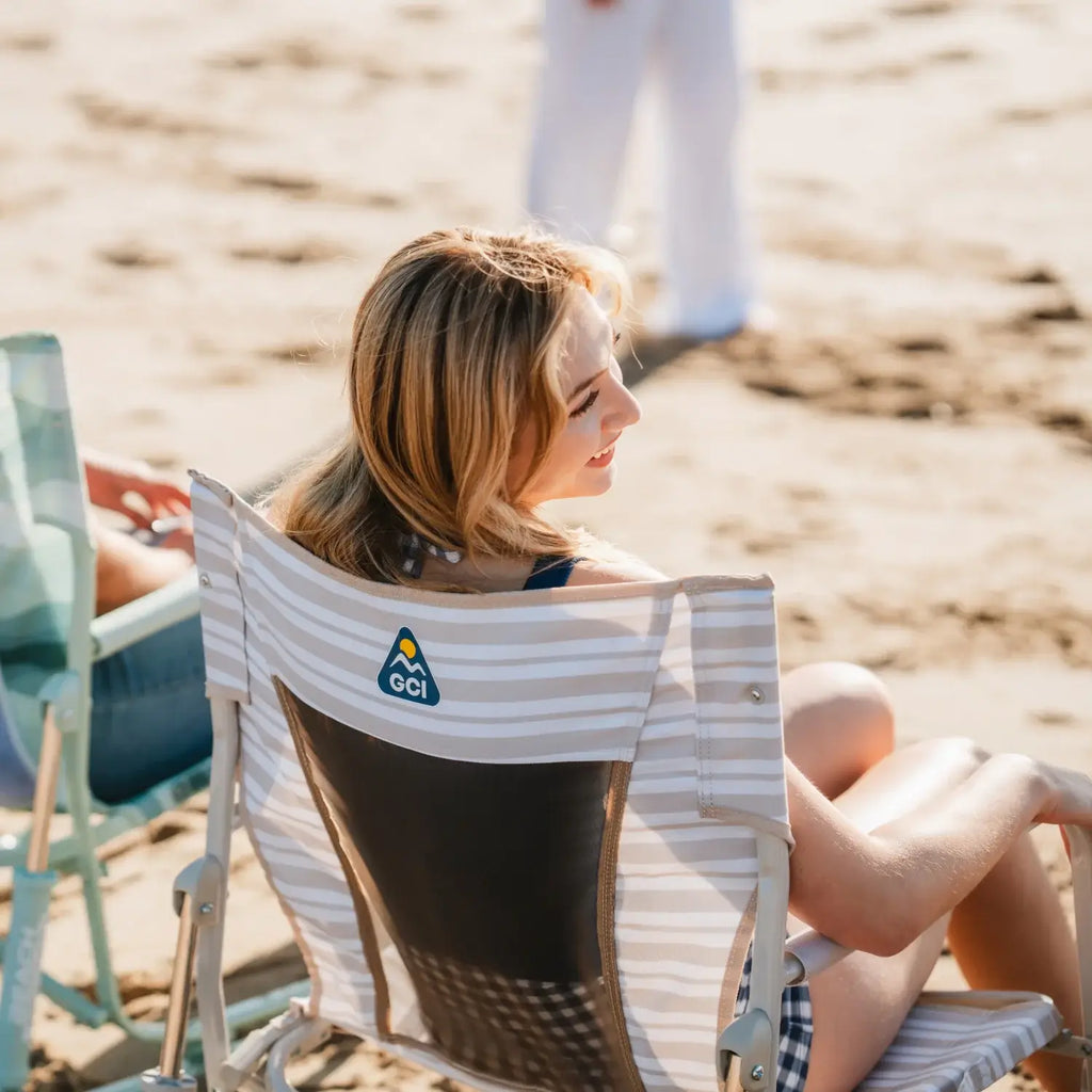 Premium All-Weather Beach Rocker - Rocker Chair for Camping & Lawns Detail